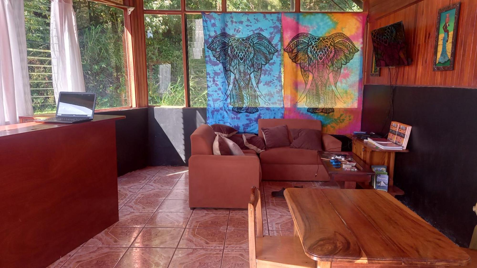 Finca Pantera Hotel Monteverde Buitenkant foto